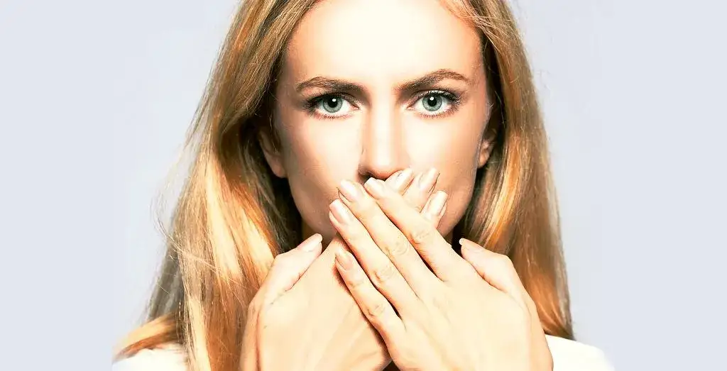 Jak leczyć pieczenie w jamie ustnej? Skuteczne metody i porady