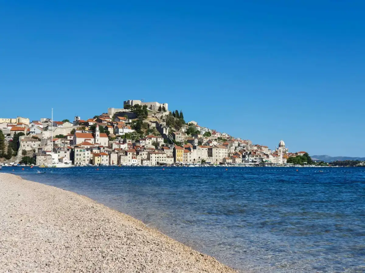 Szybenik gdzie zjeść - najlepsze miejsca, które musisz odwiedzić