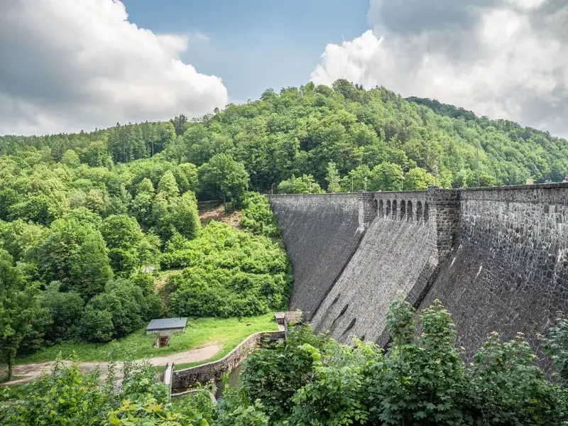 Góry Sowie: Odkryj tajemnice Riese i najpiękniejsze szlaki!