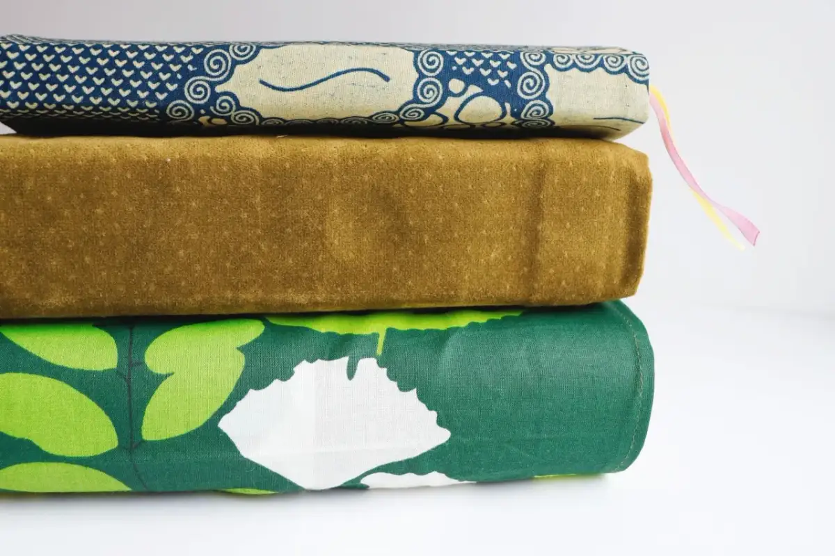 Jak zrobić okładkę na zeszyt - proste sposoby na oryginalny wygląd