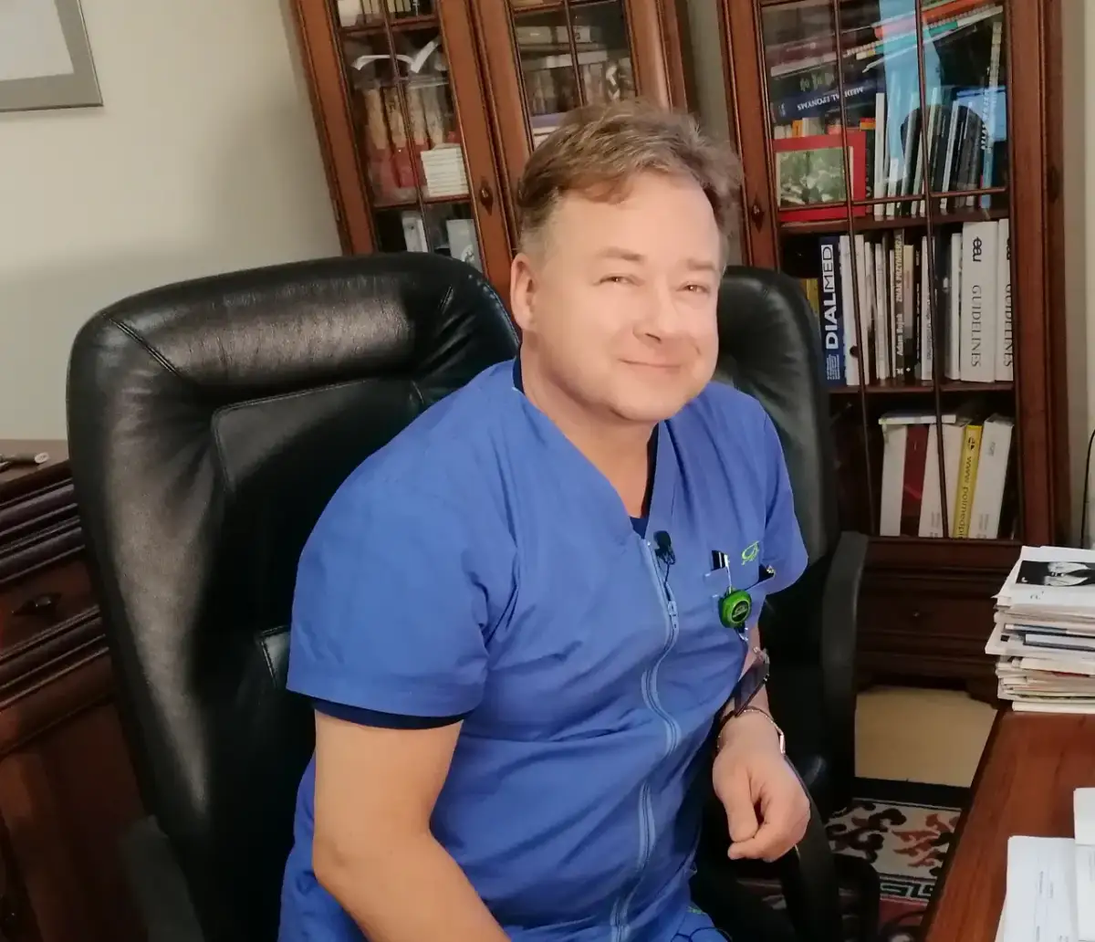 Urolog dr Wrona: Gdzie przyjmuje? Adresy, NFZ, prywatnie