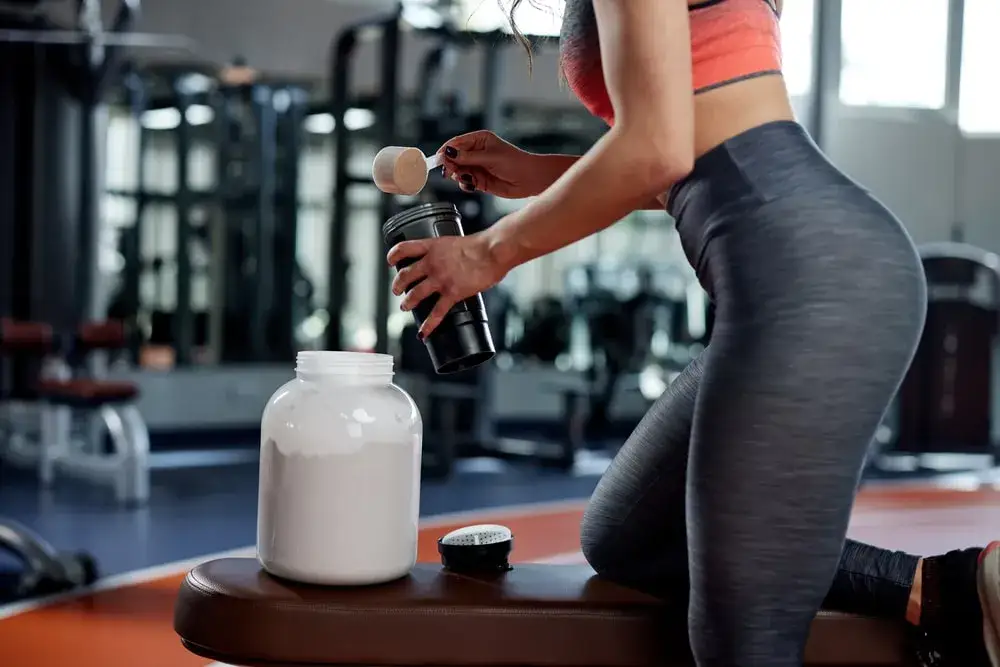 Ile białka przy odchudzaniu? Klucz do skutecznej redukcji masy ciała