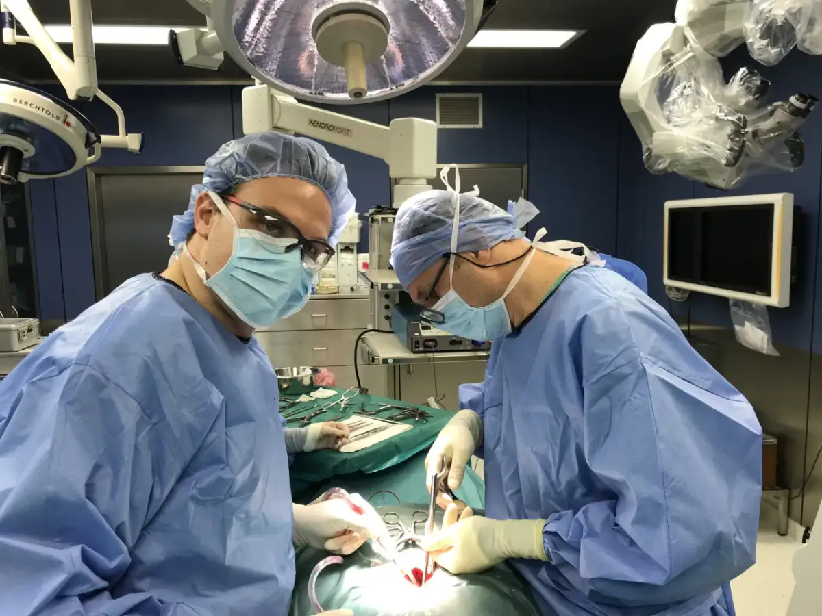 Neurochirurg kto to: Rola, kwalifikacje i znaczenie w medycynie