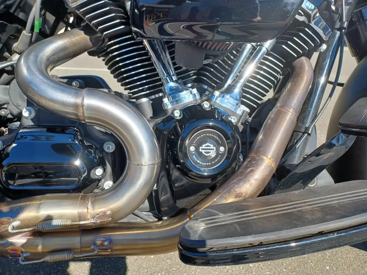 Jak strzelać z wydechu w motocyklu bez ryzyka uszkodzeń silnika