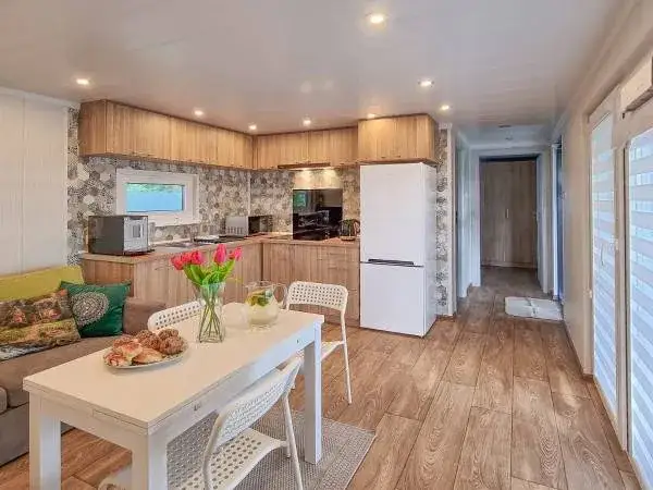 Apartamenty Jak Tu Miło Ogonki – komfortowy wypoczynek nad jeziorem