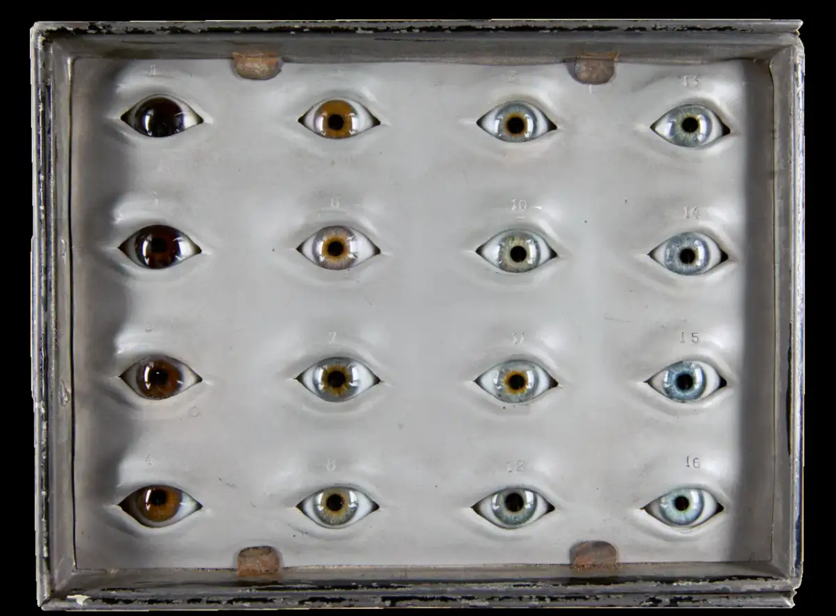 Nie wiem jaki mam kolor oczu – jak go określić i dlaczego to ważne