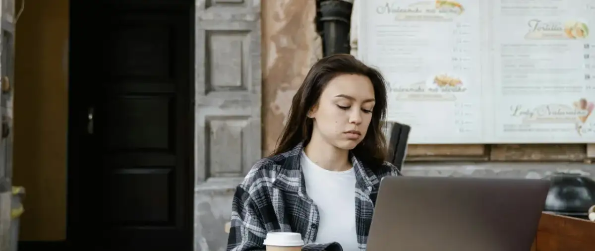 Gdzie zjeść w Warszawie? Przewodnik po najlepszych restauracjach!