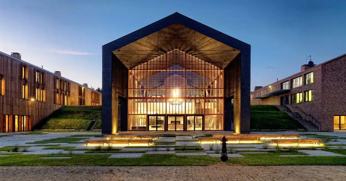 Hotel Skansen Sierpc: Twój przewodnik po SPA, Skansenie i atrakcjach