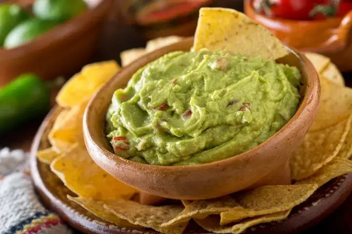 Guacamole w 5 minut? Prosty przepis na idealny sos!