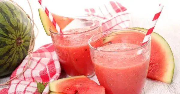 Orzeźwiające koktajle z arbuzem, które zachwycą każdego latem