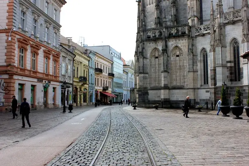 Gdzie zjeść w Koszycach? Najlepsze restauracje i smaki, które musisz spróbować
