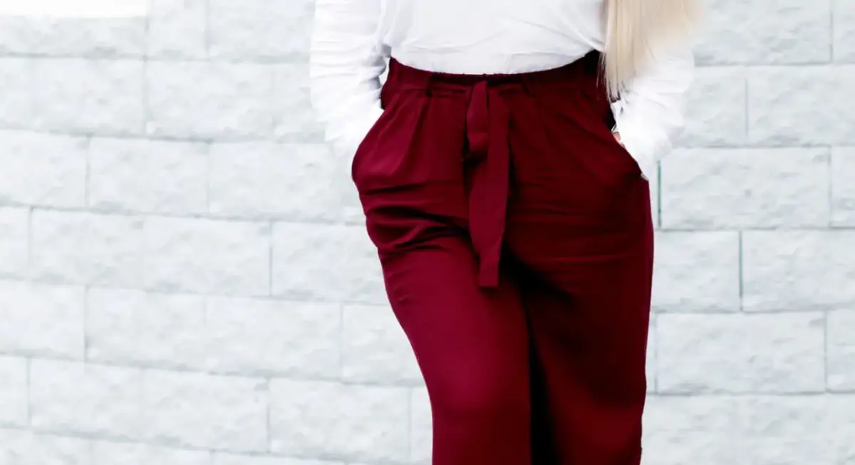 Jakie spodnie dla puszystych, które optycznie wysmuklają sylwetkę?