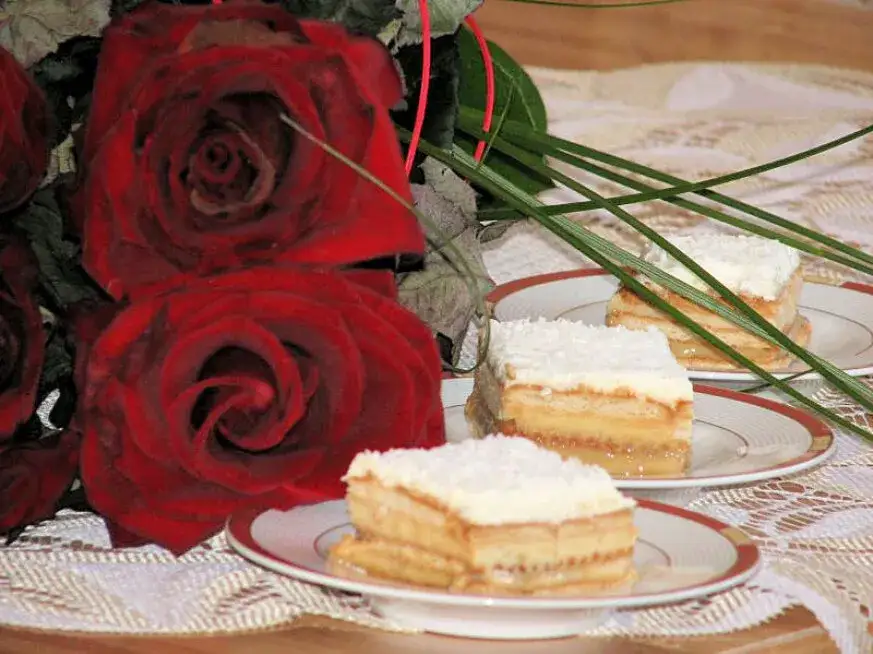 Ciasto 3 bit z przepisu mamy – smaczny sposób na rodzinne wspomnienia