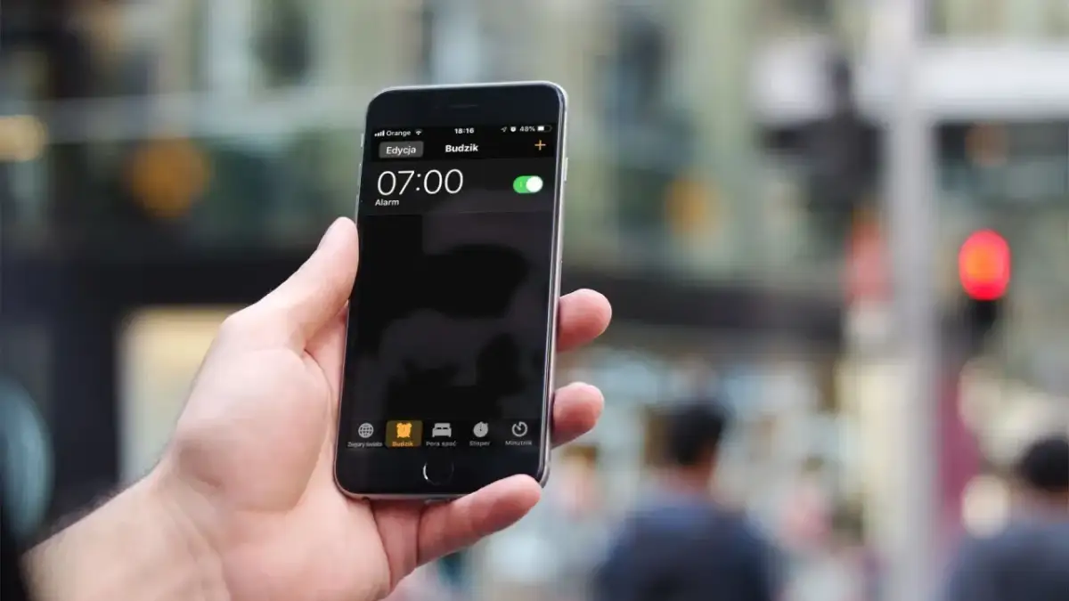 iPhone: Głośność budzika za głośna lub cichnie? Mamy rozwiązanie!