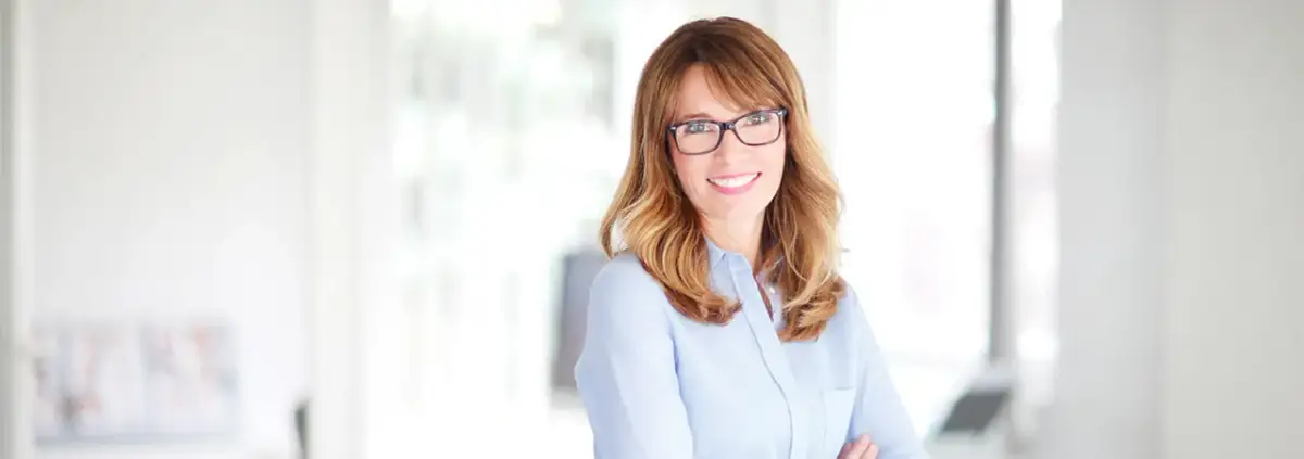 Biznes coaching co to? Odkryj kluczowe korzyści i zastosowania