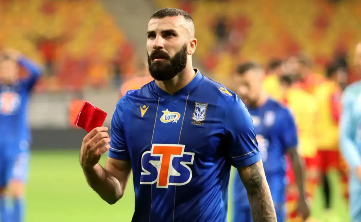 Mikael Ishak zarobki: Ile zarabia kapitan Lecha Poznań?