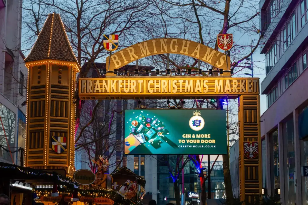 Gdzie polecieć w listopadzie? Najlepsze destynacje na jesienny wypoczynek