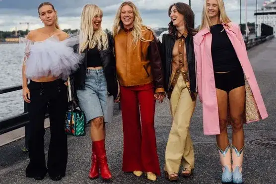 Modne stylizacje na imprezę: trendy i inspiracje na każdą okazję