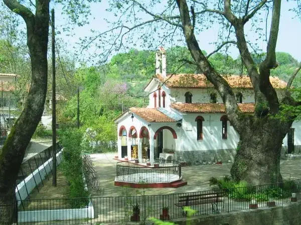 Kokkino Nero atrakcje: odkryj niezwykłe miejsca i naturalne skarby