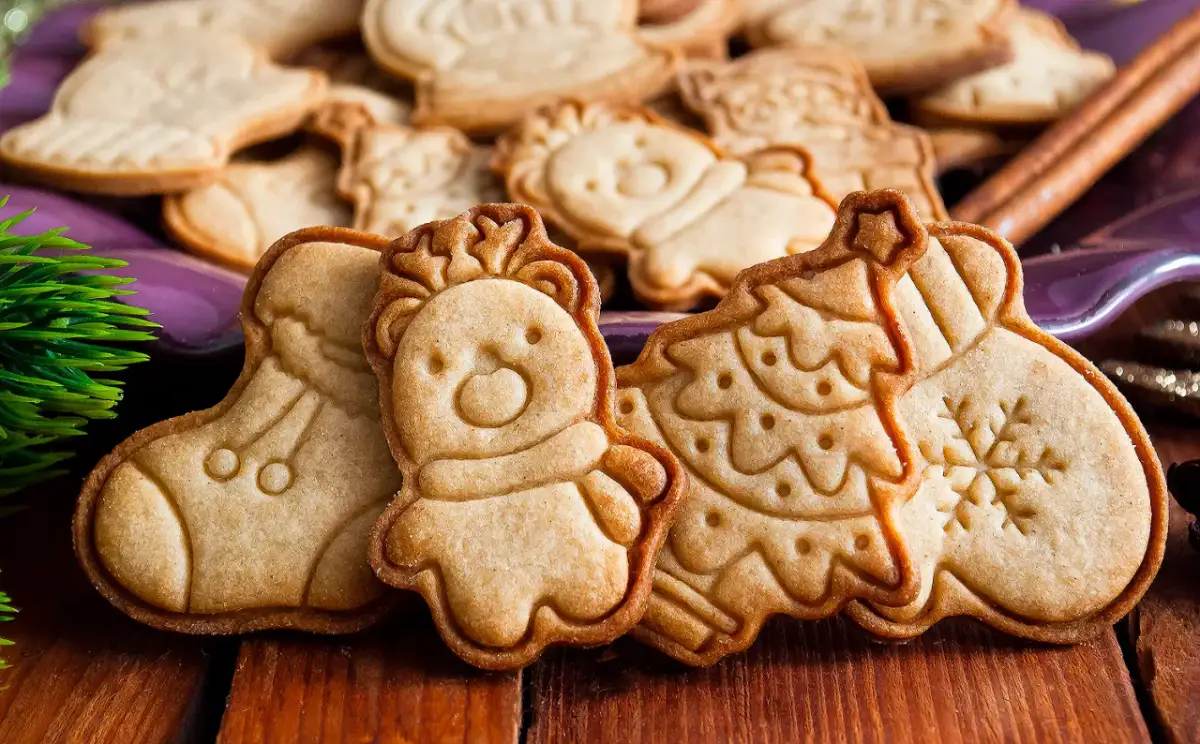 Ciastka miodowe twarde jak kamień? Zmiękcz je i zapobiegnij!