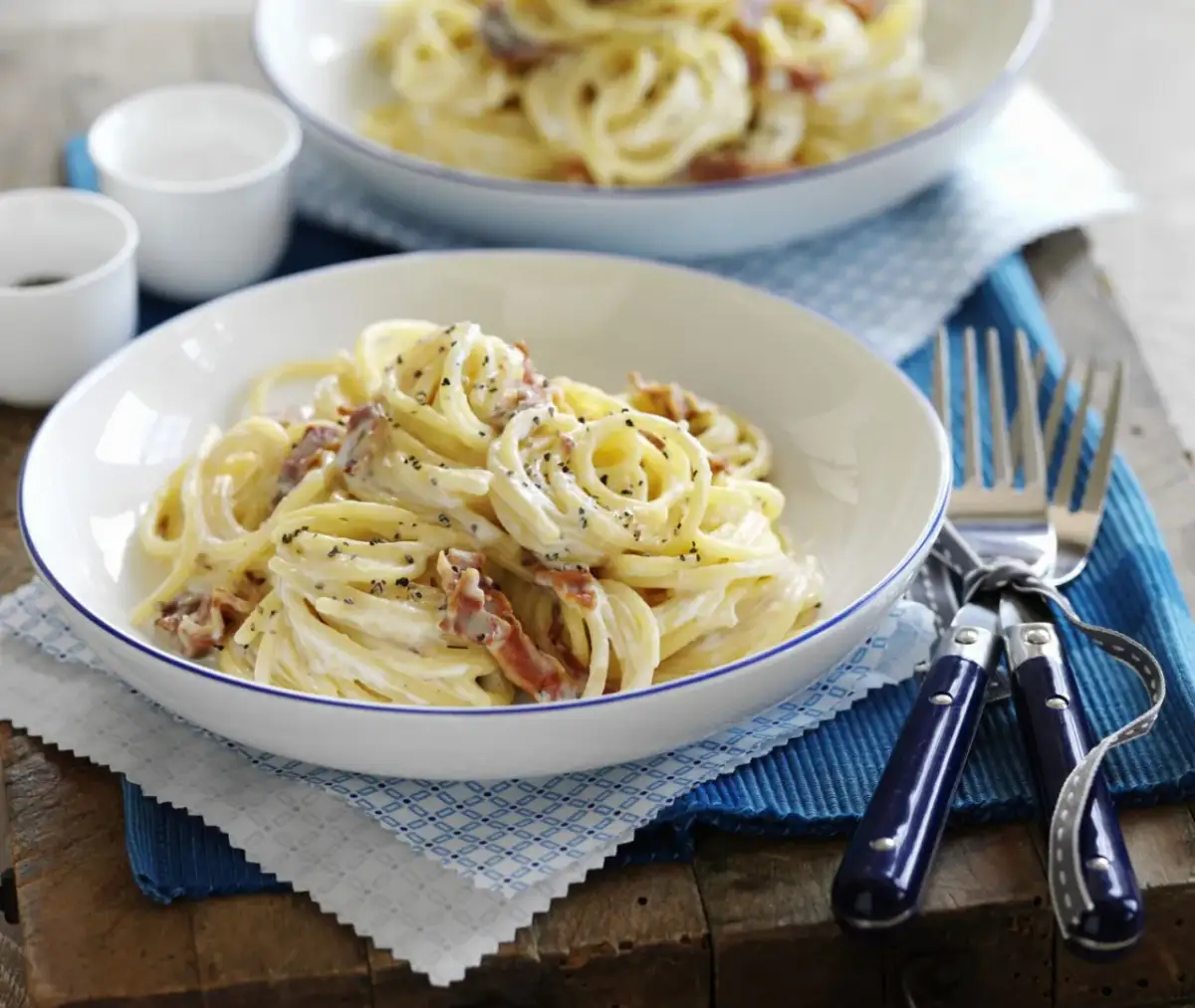 Prawdziwa Carbonara bez śmietany: Przepis, który zawsze się uda