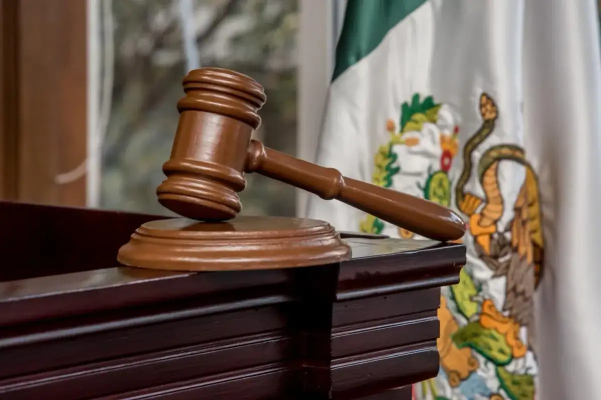 Kto ponosi koszty notarialne przy podziale majątku? Sprawdź zasady.