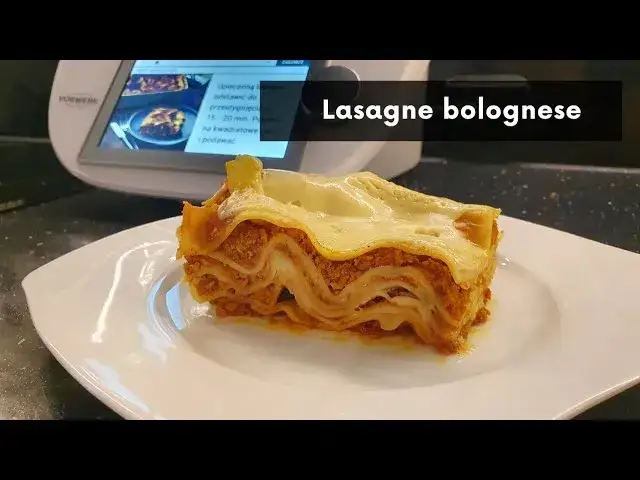 Jak zrobić lasagne z mięsem mielonym i sosem bolognese w prosty sposób