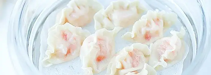 Prosty przepis na ciasto wonton, które zachwyci Twoich gości!