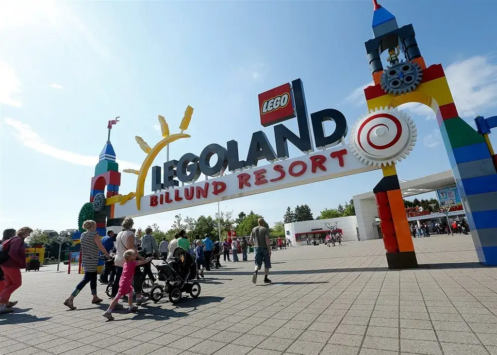 Legoland Dania 2026: Planuj wycieczkę! Atrakcje, bilety, noclegi