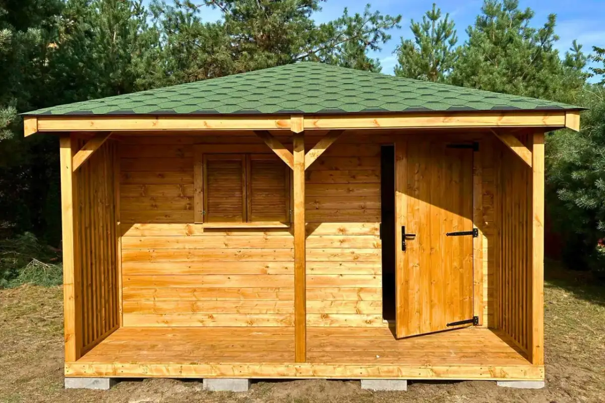 Jak przechowywać narzędzia ogrodowe, aby uniknąć ich zniszczenia i rdzewienia