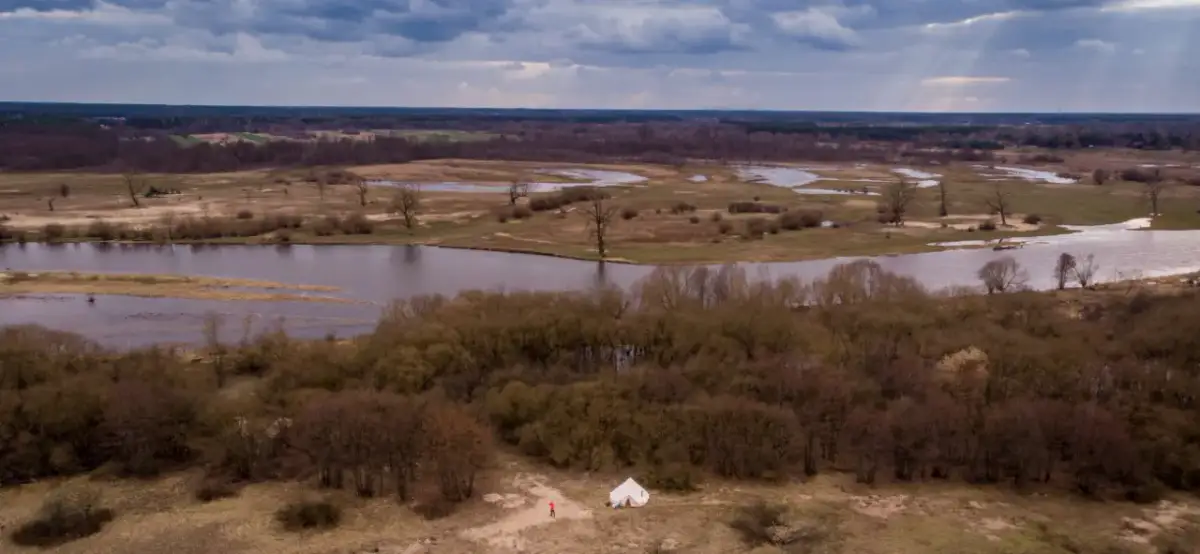 Co to jest źródło rzeki i jak wpływa na ekosystem wodny