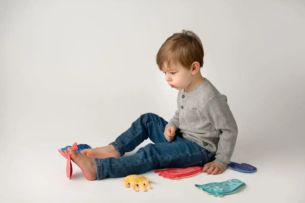 Klocki sensoryczne: wspieraj rozwój dziecka i stymuluj zmysły