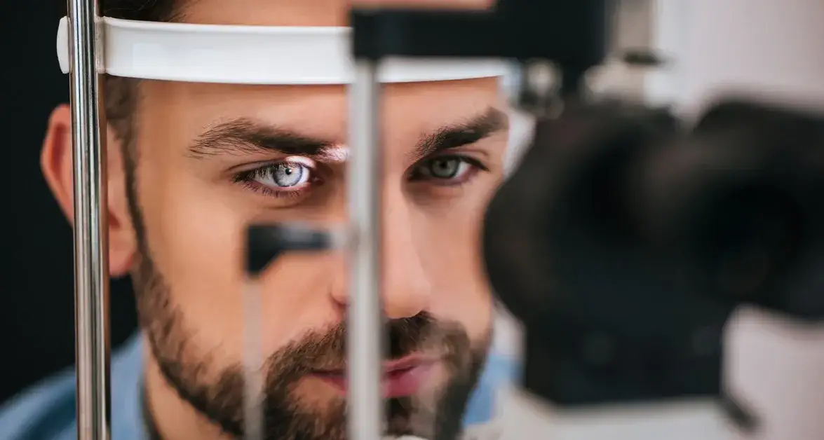 Okulista NFZ: Czy naprawdę potrzebne jest skierowanie? Sprawdź!