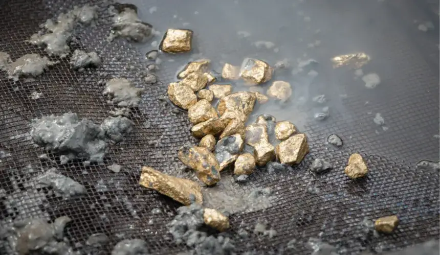 Gdzie szukać złota w rzece? Odkryj najlepsze miejsca w Polsce