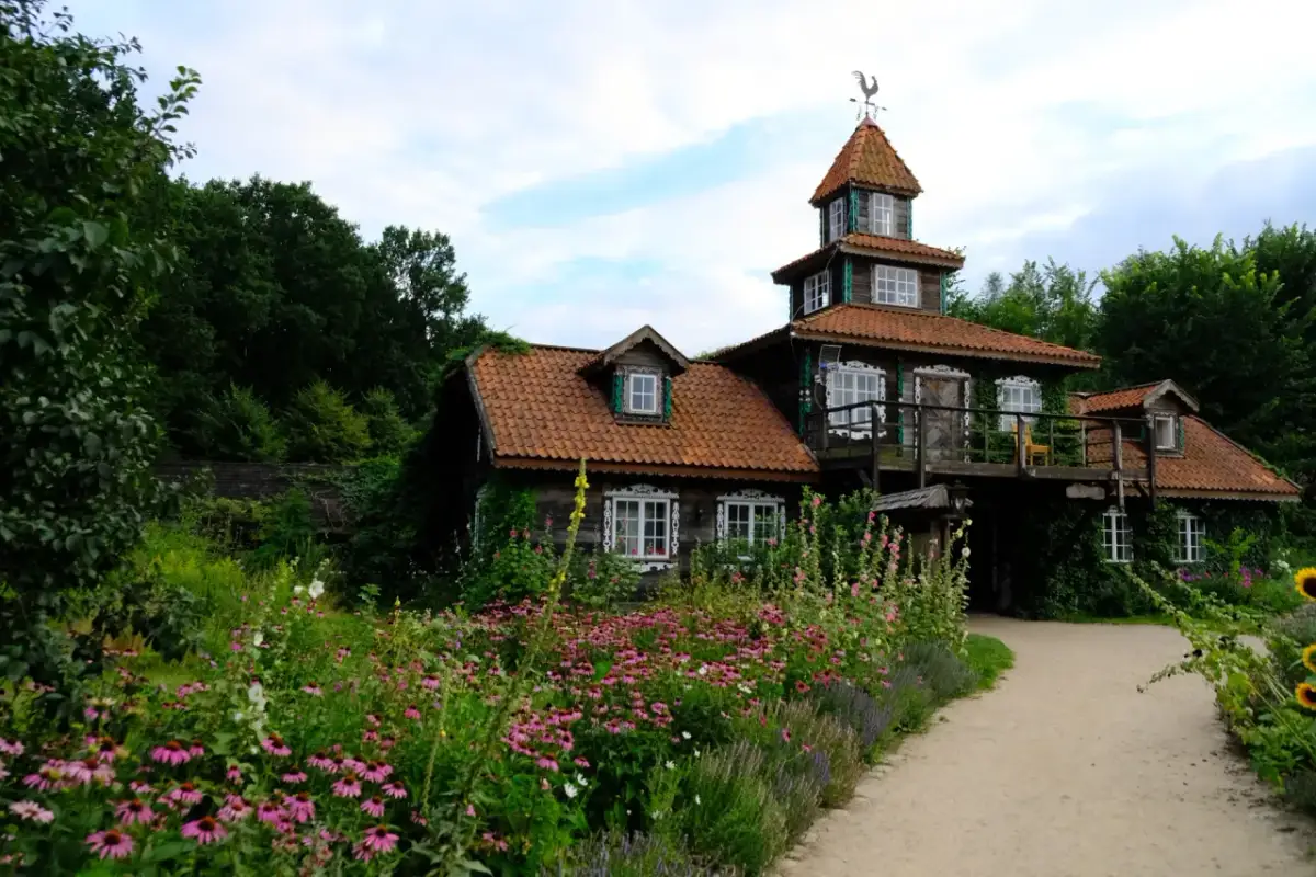 Ziołowy Zakątek: Atrakcje, noclegi, warsztaty odkryj serce Podlasia