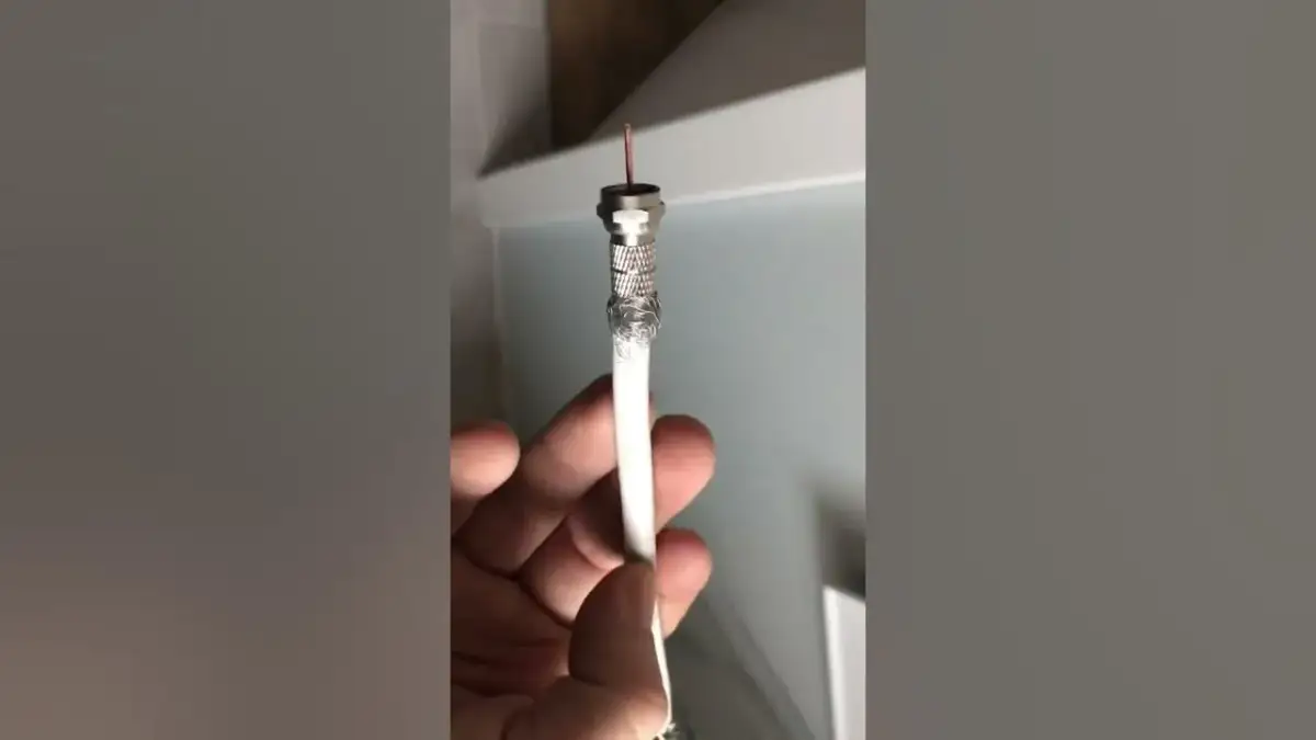 Jak sprawdzić kabel antenowy bez miernika? Domowe triki na sygnał TV