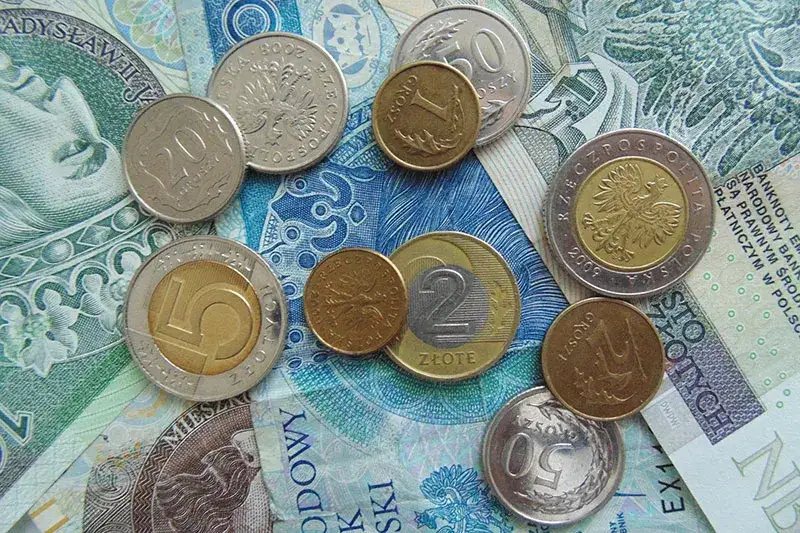 Ile zarabia geodeta za granicą? Zaskakujące różnice w wynagrodzeniach