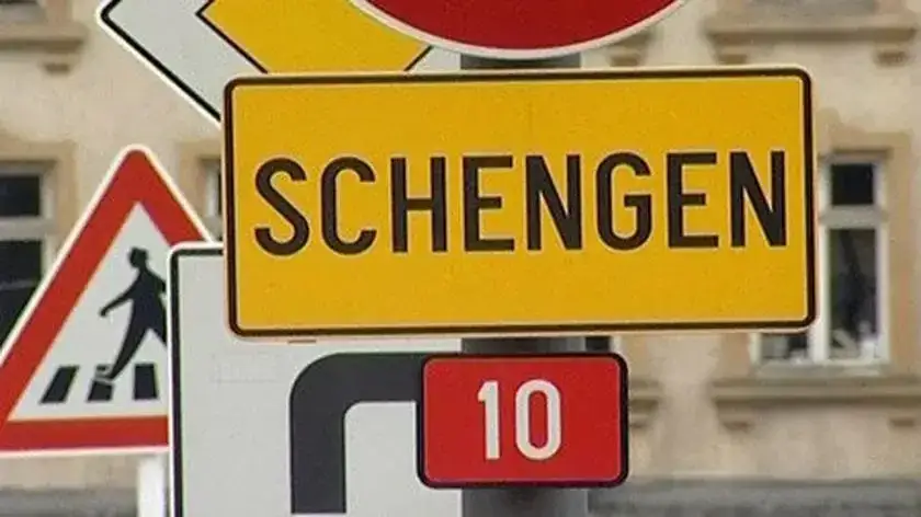 Jakie kraje są w strefie Schengen? Odkryj, kto nie jest w niej!