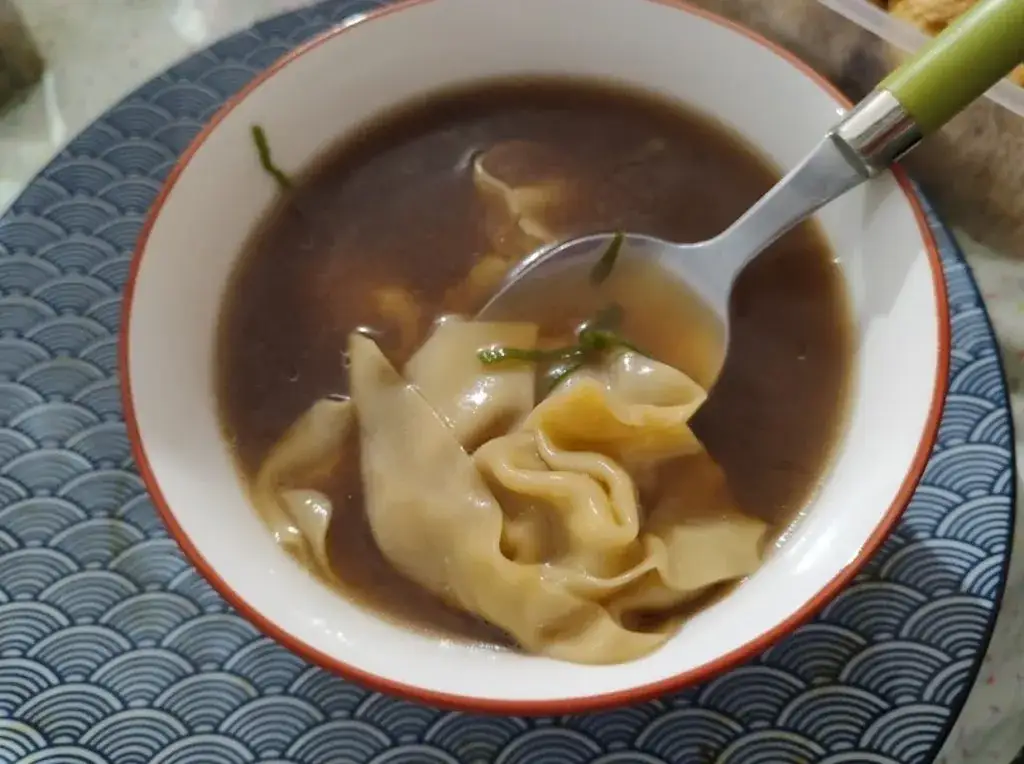 Sopa de Wonton: Descubre el Secreto de la Receta Casera Perfecta