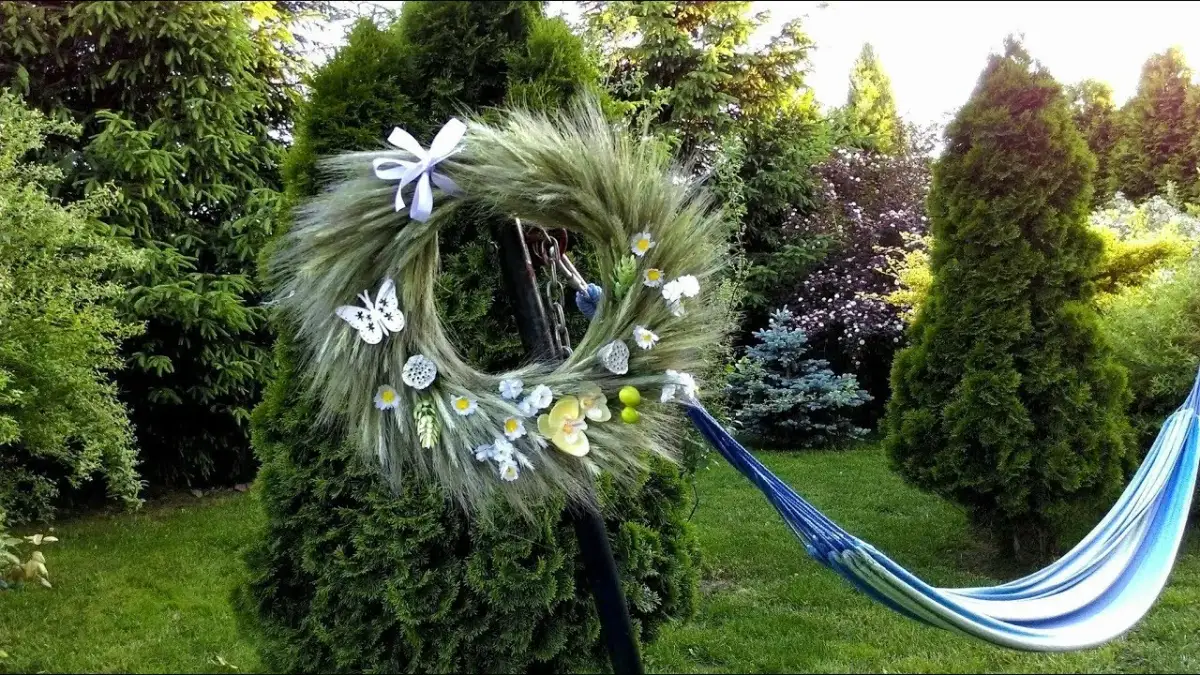 Jak zrobić kwiaty z kłosów zboża - proste sposoby na piękne dekoracje