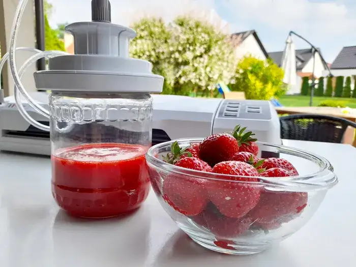 Jak pakować próżniowo zupy? Bezpieczne triki i długi termin świeżości