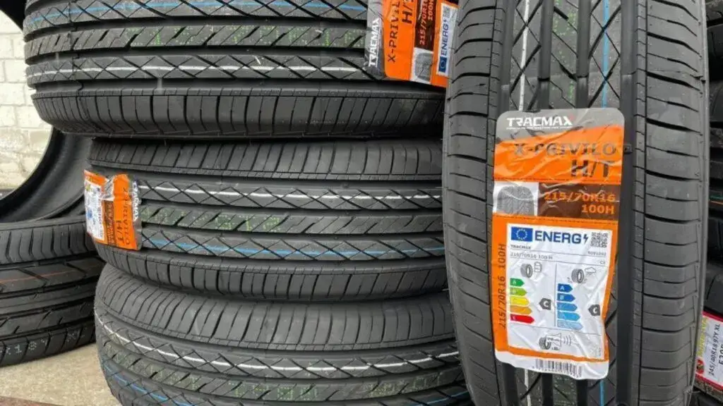 Opony AT - Co to znaczy i dlaczego są kluczowe dla Twojego auta