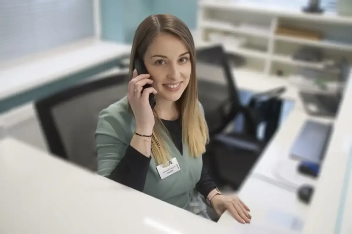 Czy okuliści przyjmują? Sprawdź dostępność i usługi w Twojej okolicy