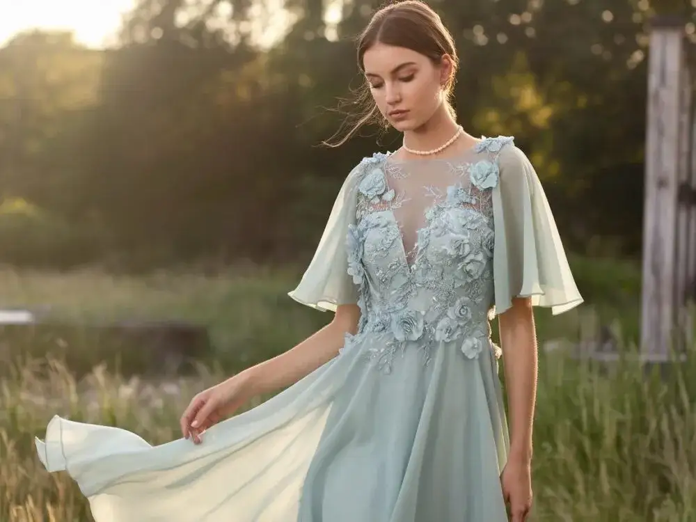 Stylizacje dla matki weselnej: elegancja, która nie przyćmi panny młodej