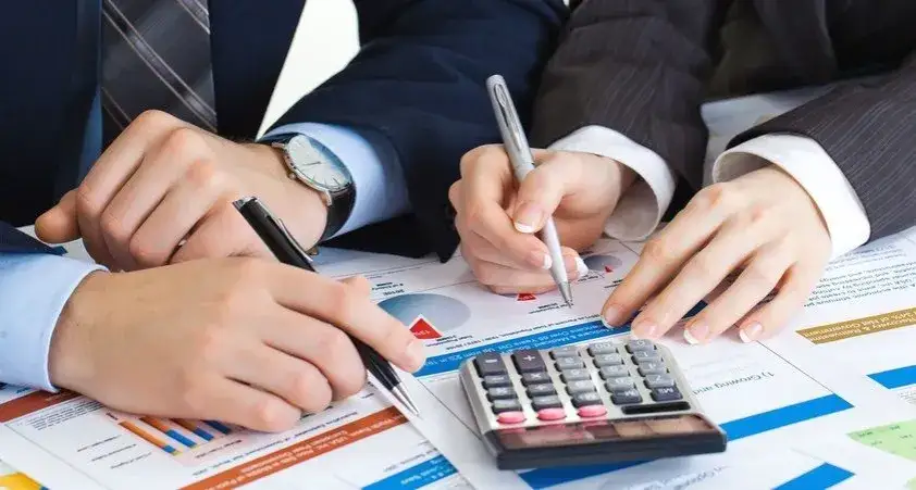 KPO czy to pożyczka? Zrozum różnice między dotacją a kredytem