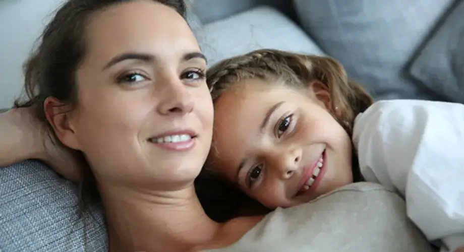 Czy samotna matka ma szanse na miłość? Praktyczne porady i historie sukcesów