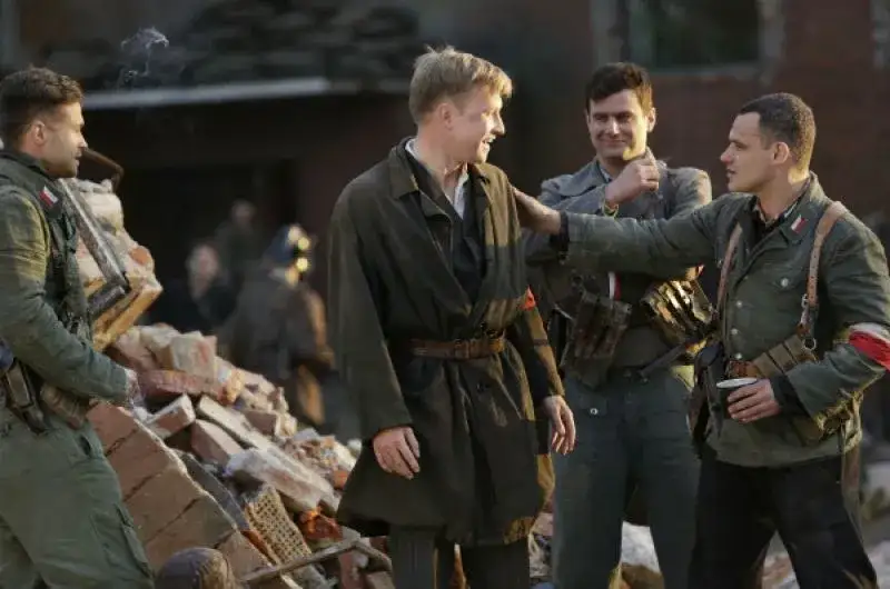 Ile jest odcinków czasu honoru powstanie? Zaskakujące fakty o serii