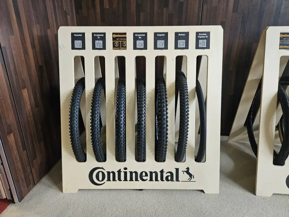 Opona 700x35c: Co oznacza? ETRTO, zastosowanie i dobór