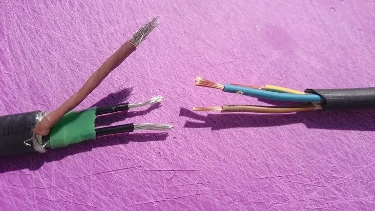 Jak podłączyć kabel grzewczy: uniknij najczęstszych błędów i zagrożeń