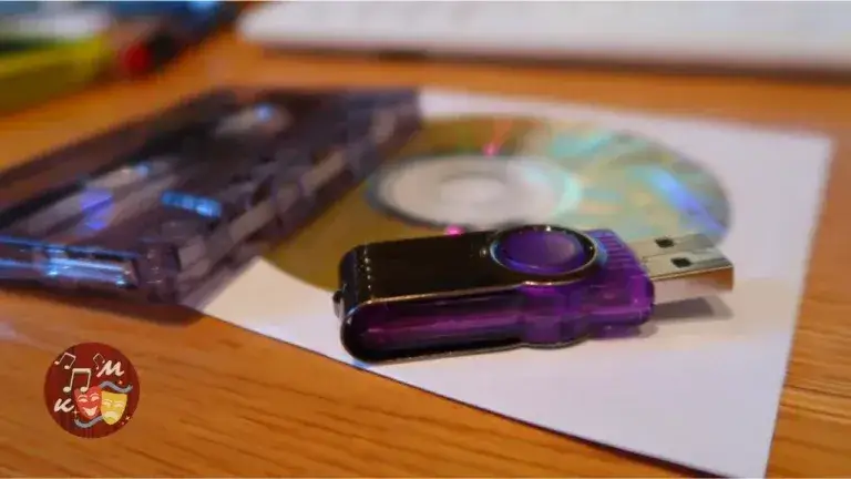 Muzyka na pendrive: Jak pobrać legalnie i odtwarzać bez problemów?